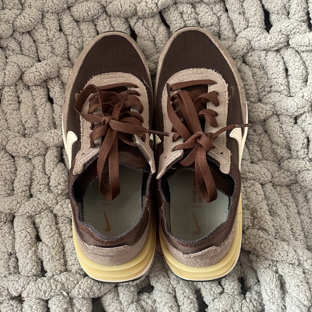 NIKE WAFFLE ONE ‘LIGHT CHOCOLATE’ 2022 - Picture 4 of 13